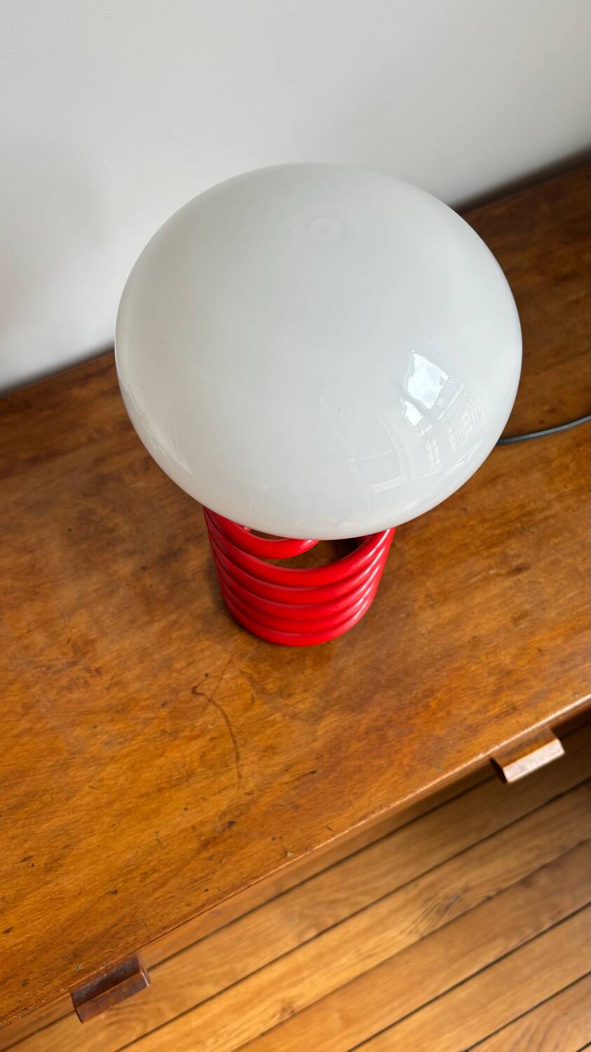 Lampe modèle Spring style ingo maurer