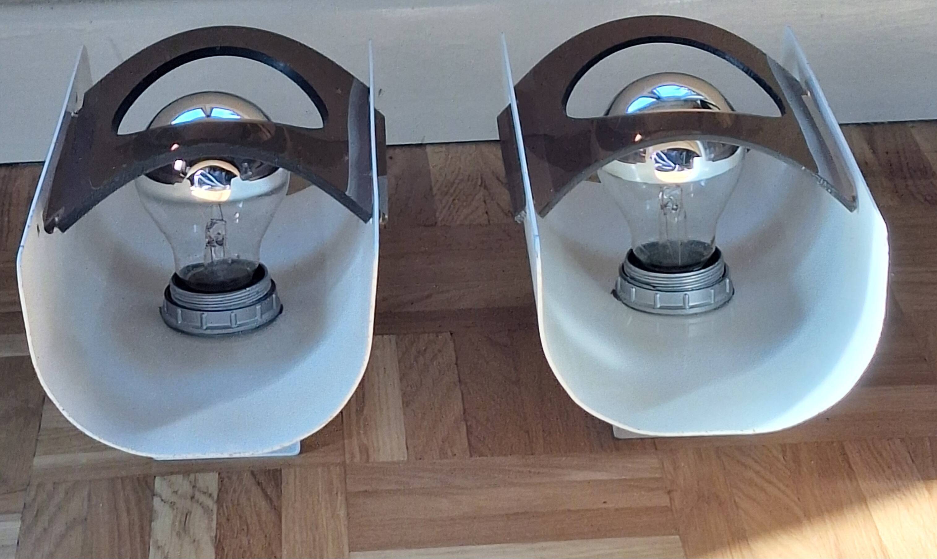 2 SPACE AGE wall lamp Futuristic design 1970 Reggiani Italy