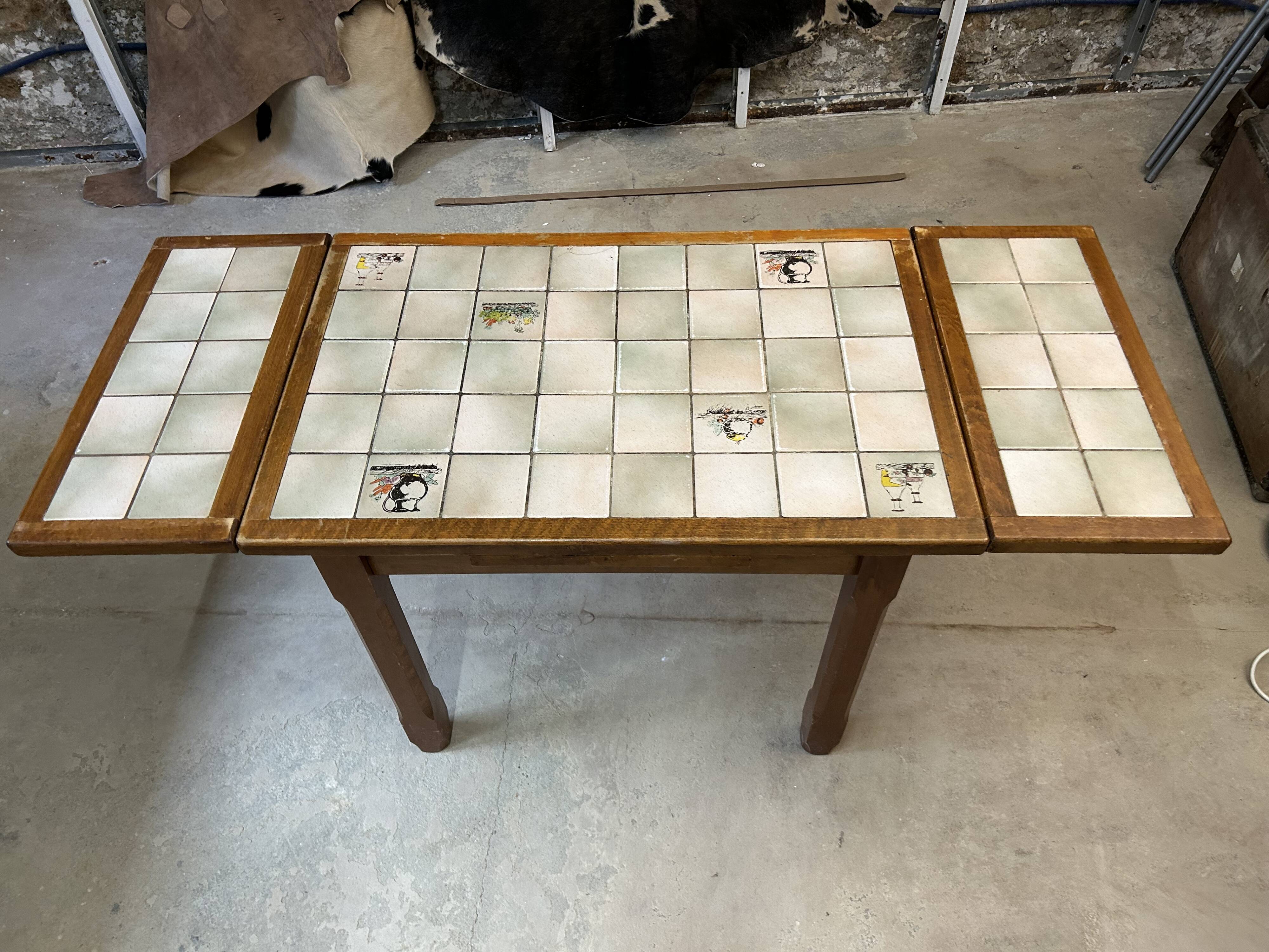 Table extensible en  bois et mosaïque