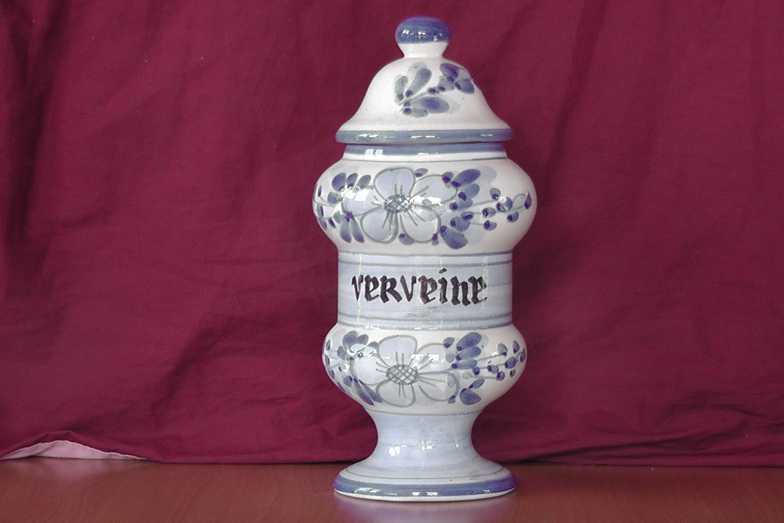 Apothecary pot pharmacy