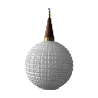 Scandinavian pendant lamp