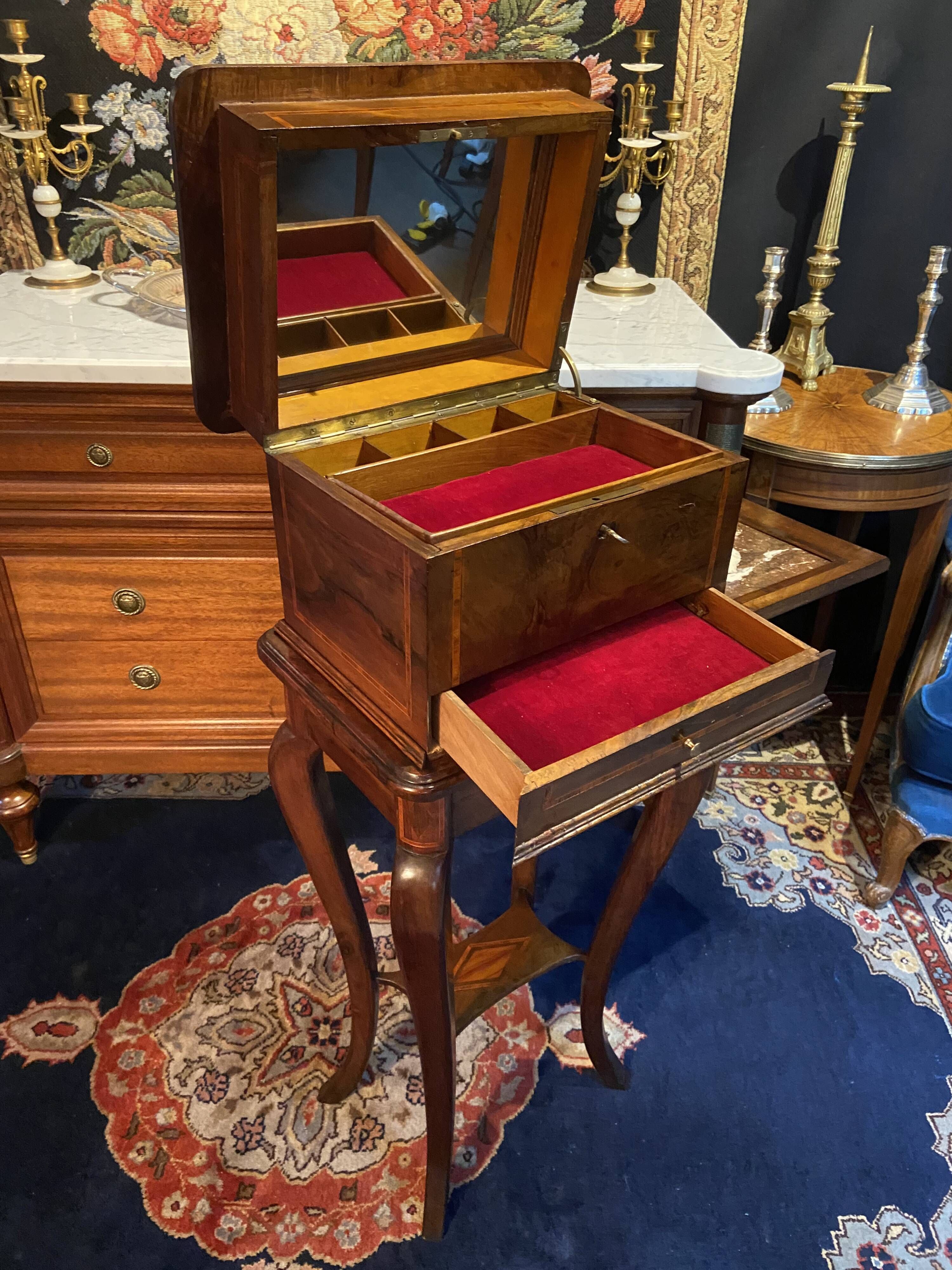 Walnut jewelry cabinet with marquetry decoration, early 19th century, Restoration