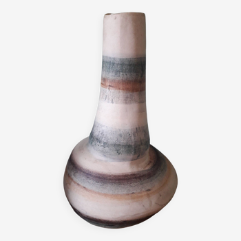 Vintage vase with a organic shape