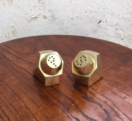 salt and pepper shaker, salt and pepper shakers, modernist, tableware