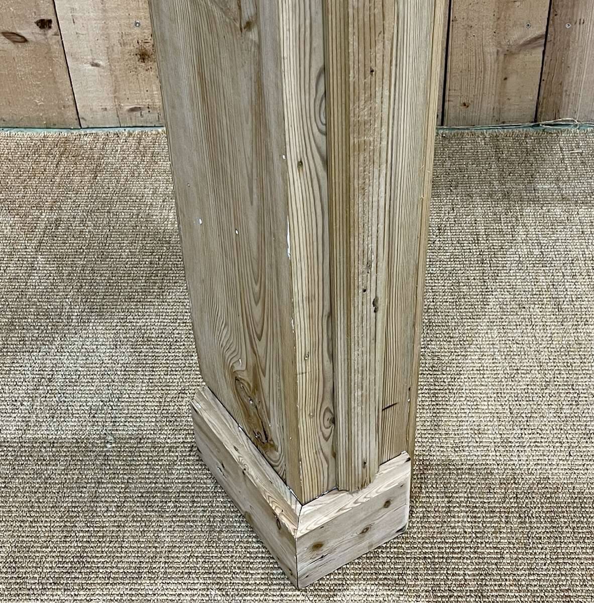 Fir fireplace mantel from the end of the 19th century