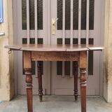 Table ronde style louis Philippe