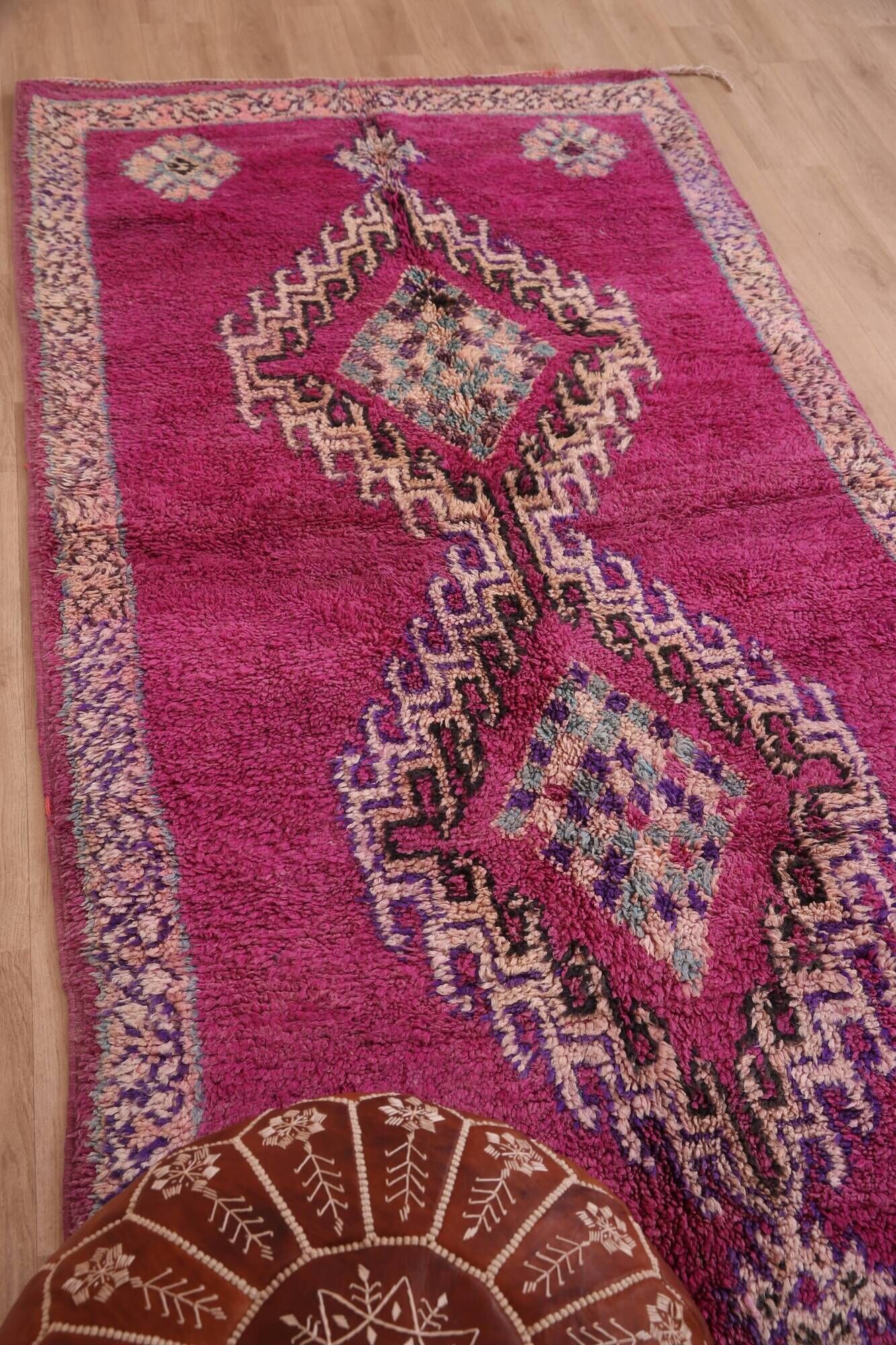 Purple vintage Moroccan Rug 116 x 234 cm, Berber Wool Rug Handmade, Old Rug