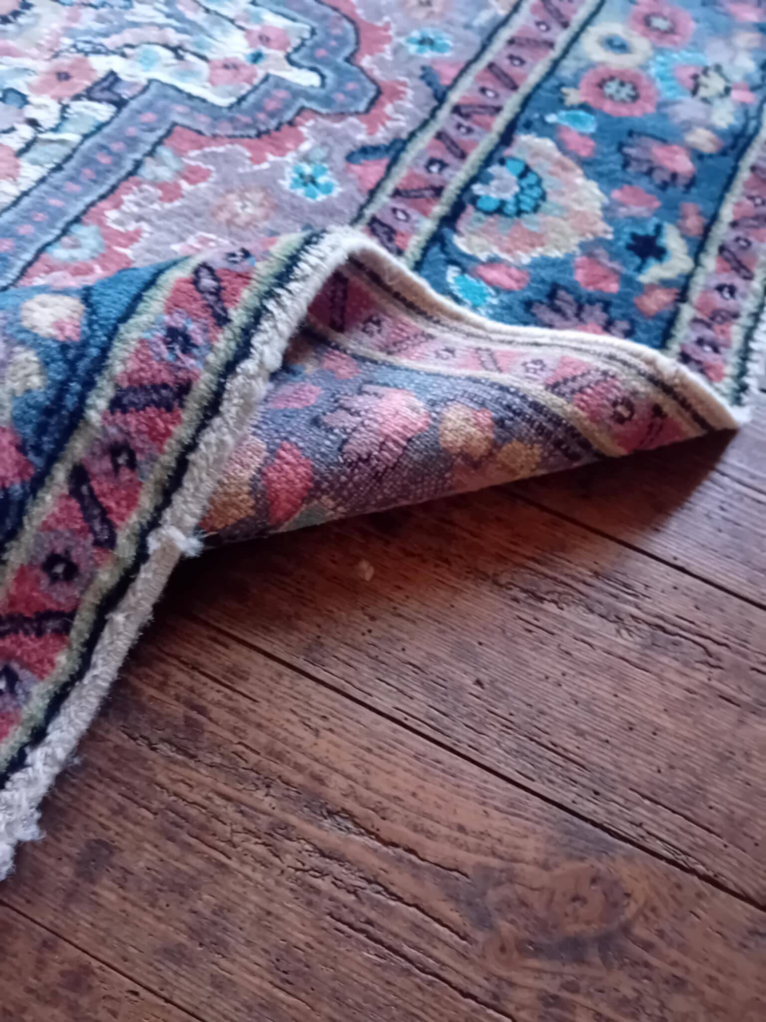 Handmade Pakistani Punjabi Rug 187x129cm