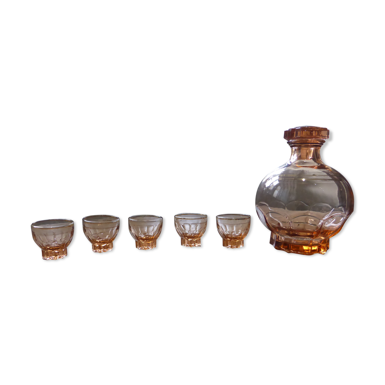 Carafe and 5 liqueur glasses in pink glass with gold rim 2008123