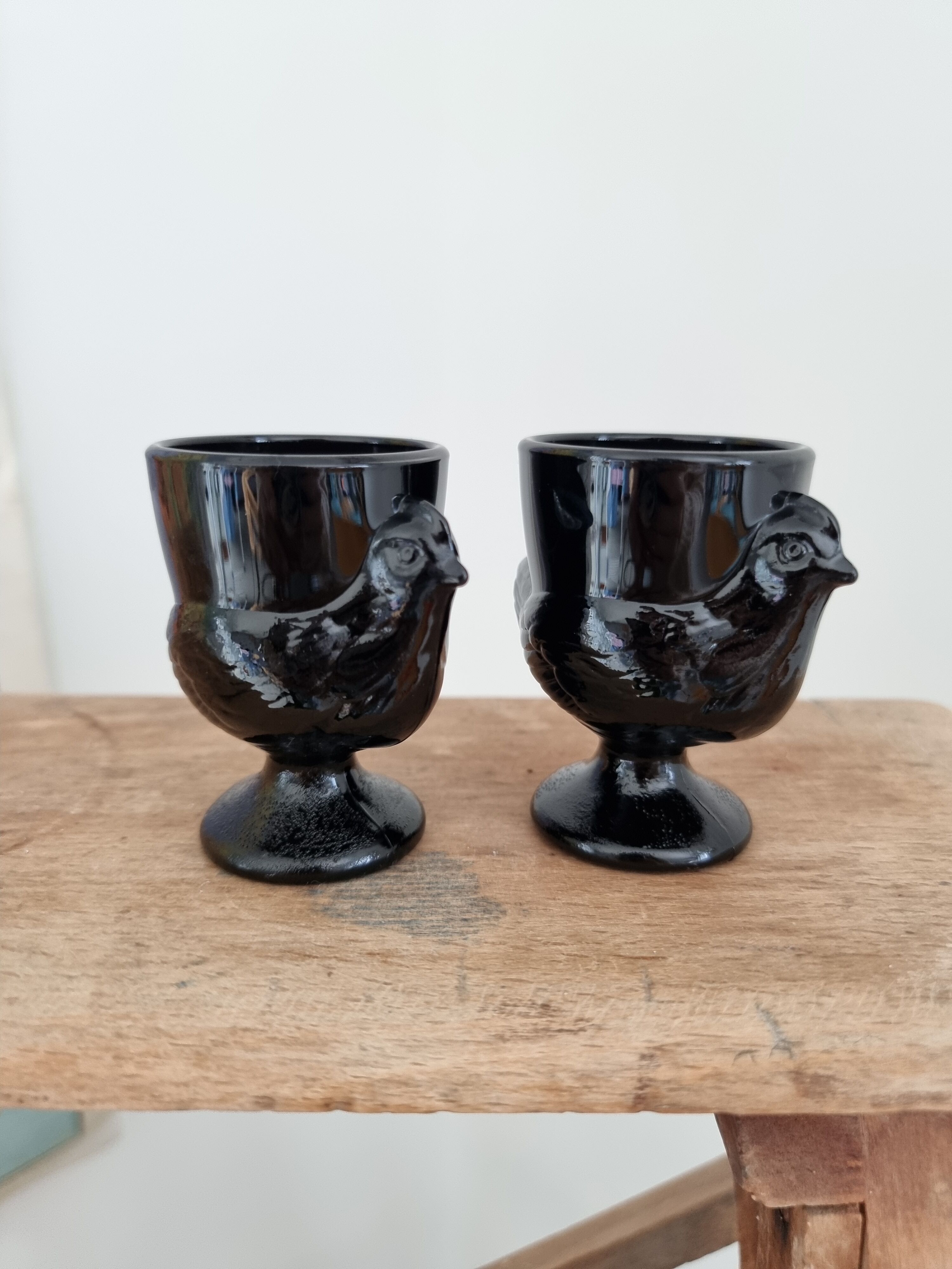 Vintage black shell duo