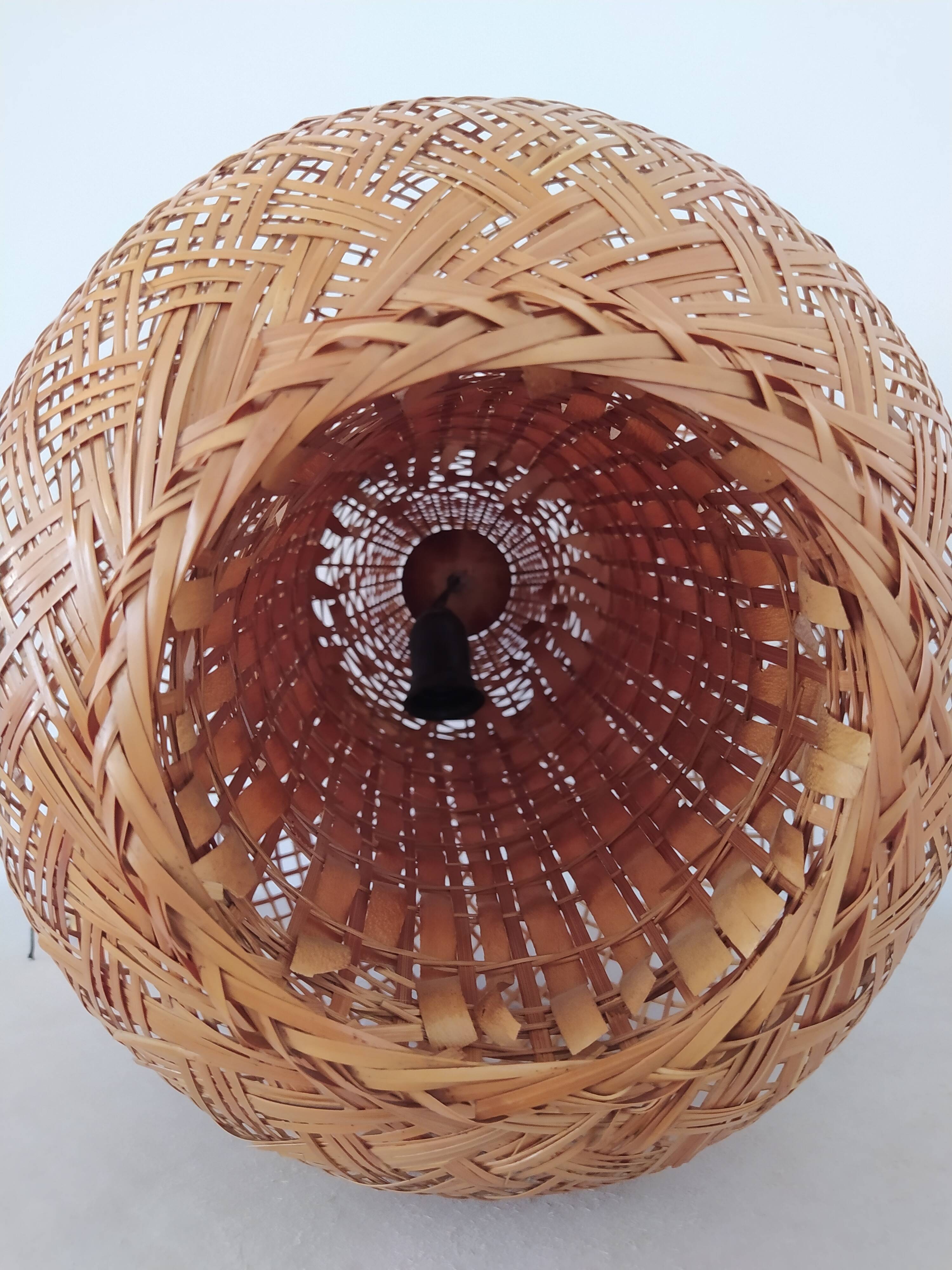 Vintage rattan hanging lamp