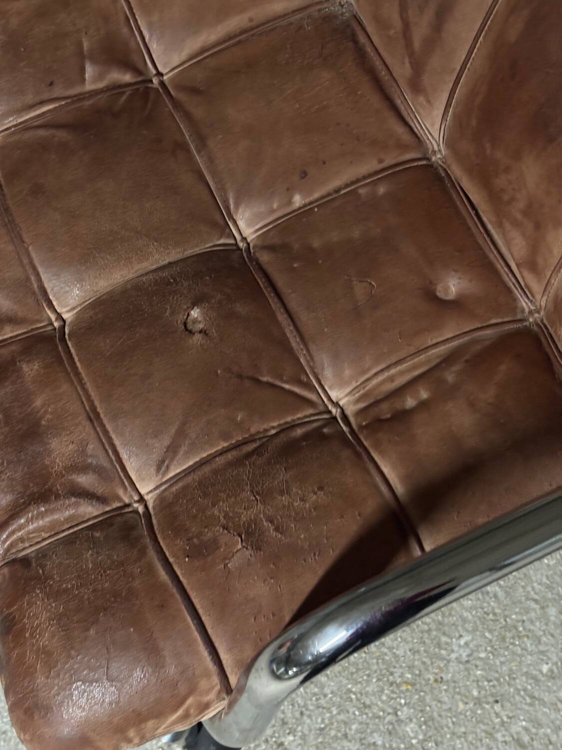 Storm leather office chair by Yves Christin for Airborne