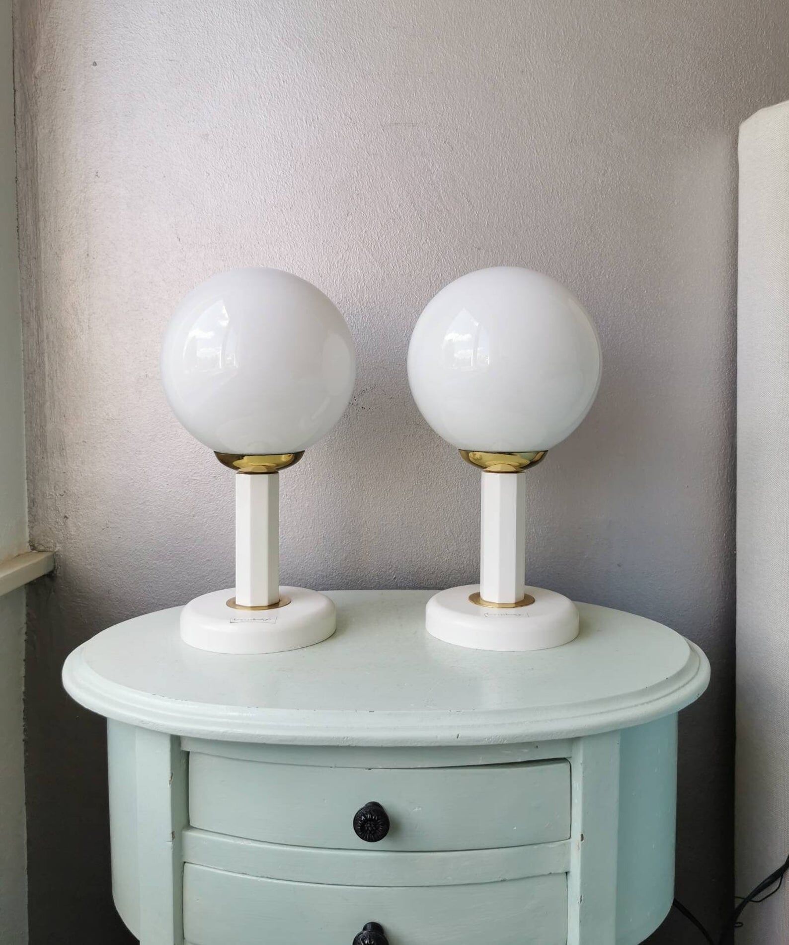 Set of 2 vintage Bony Design table lamps with 80s glass bulb hood