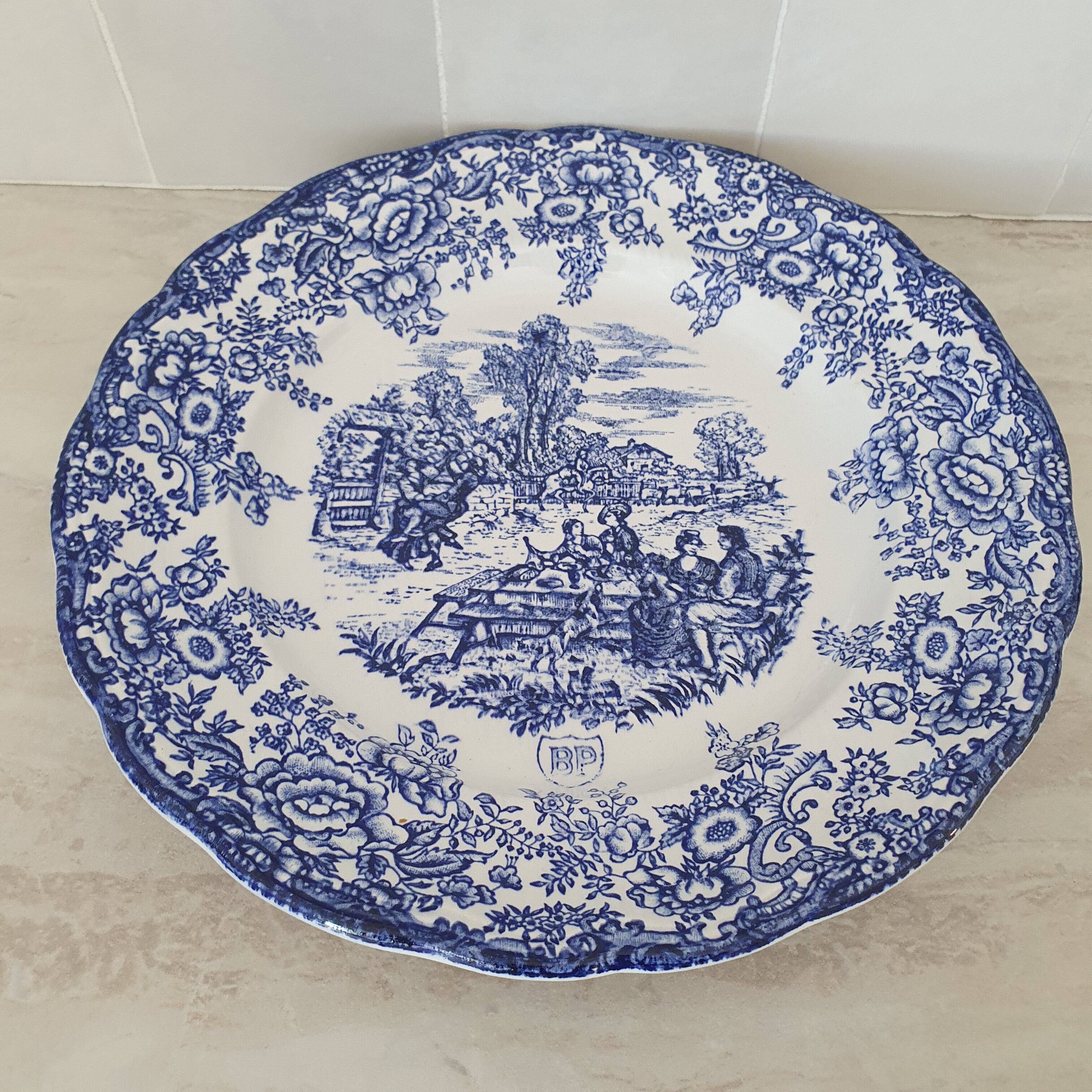 Churchill / English porcelain coasters