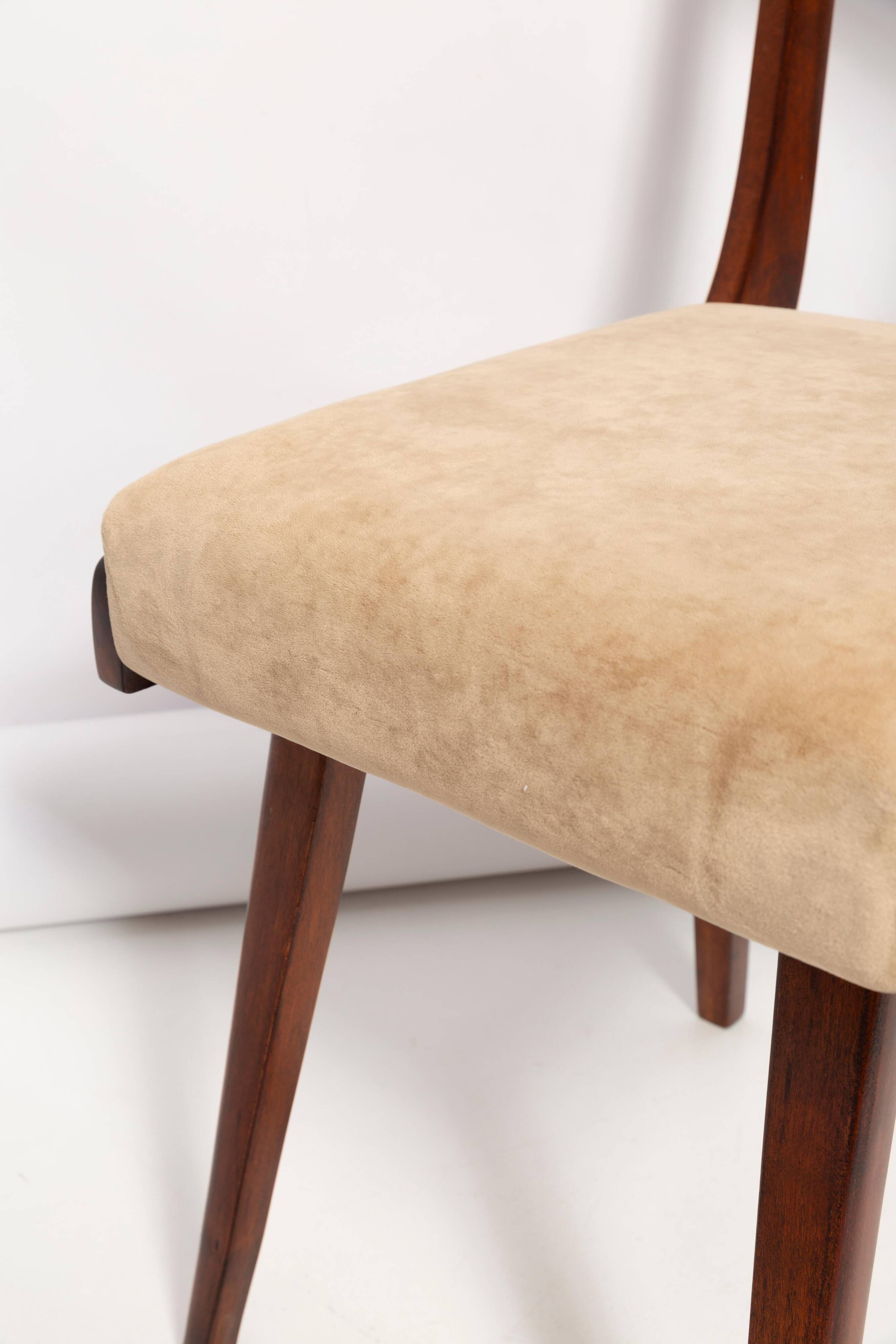Mid-Century Gazelle beige chair in wood, Europe, 1960s