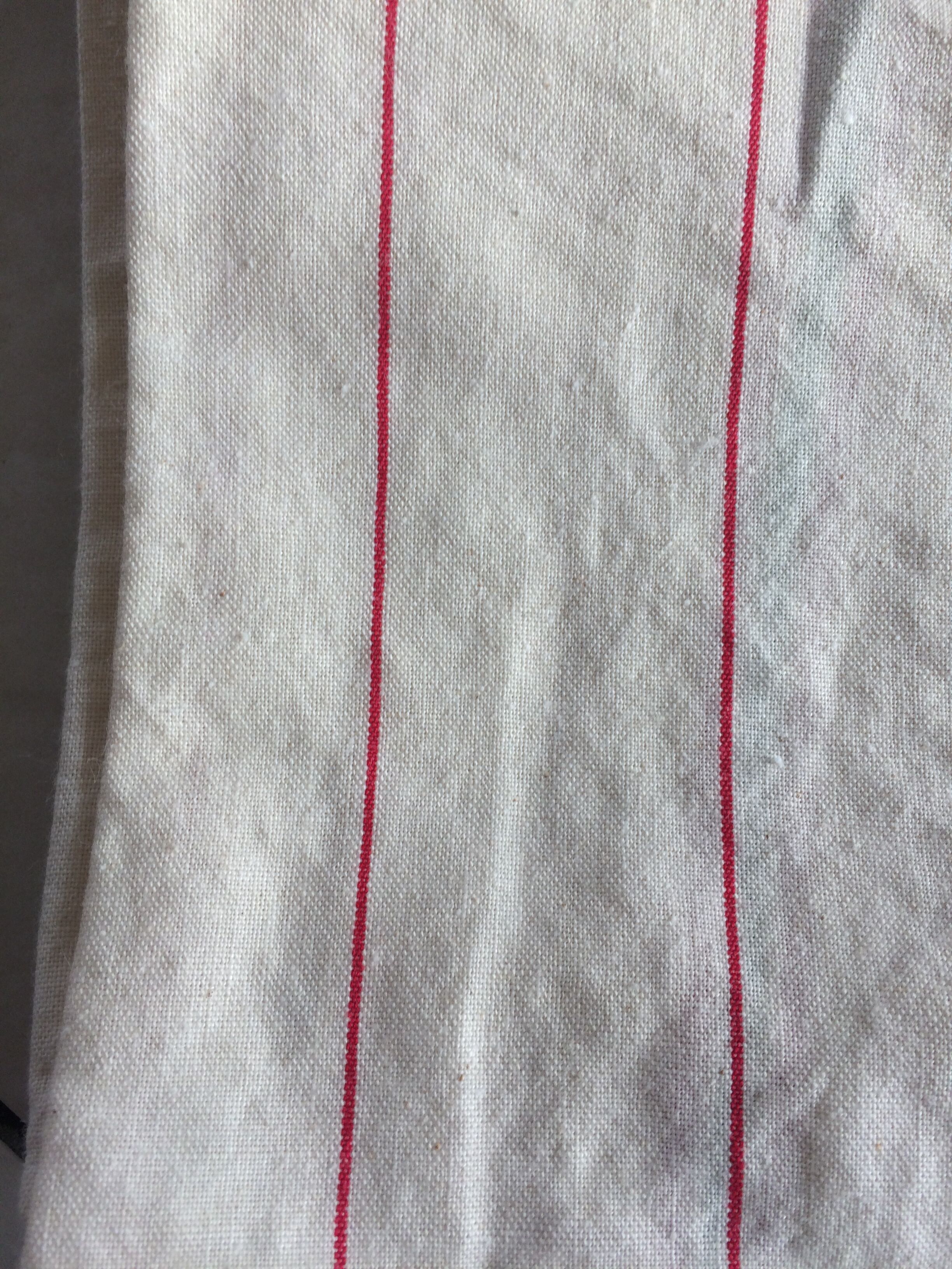 4 old cloths in métis