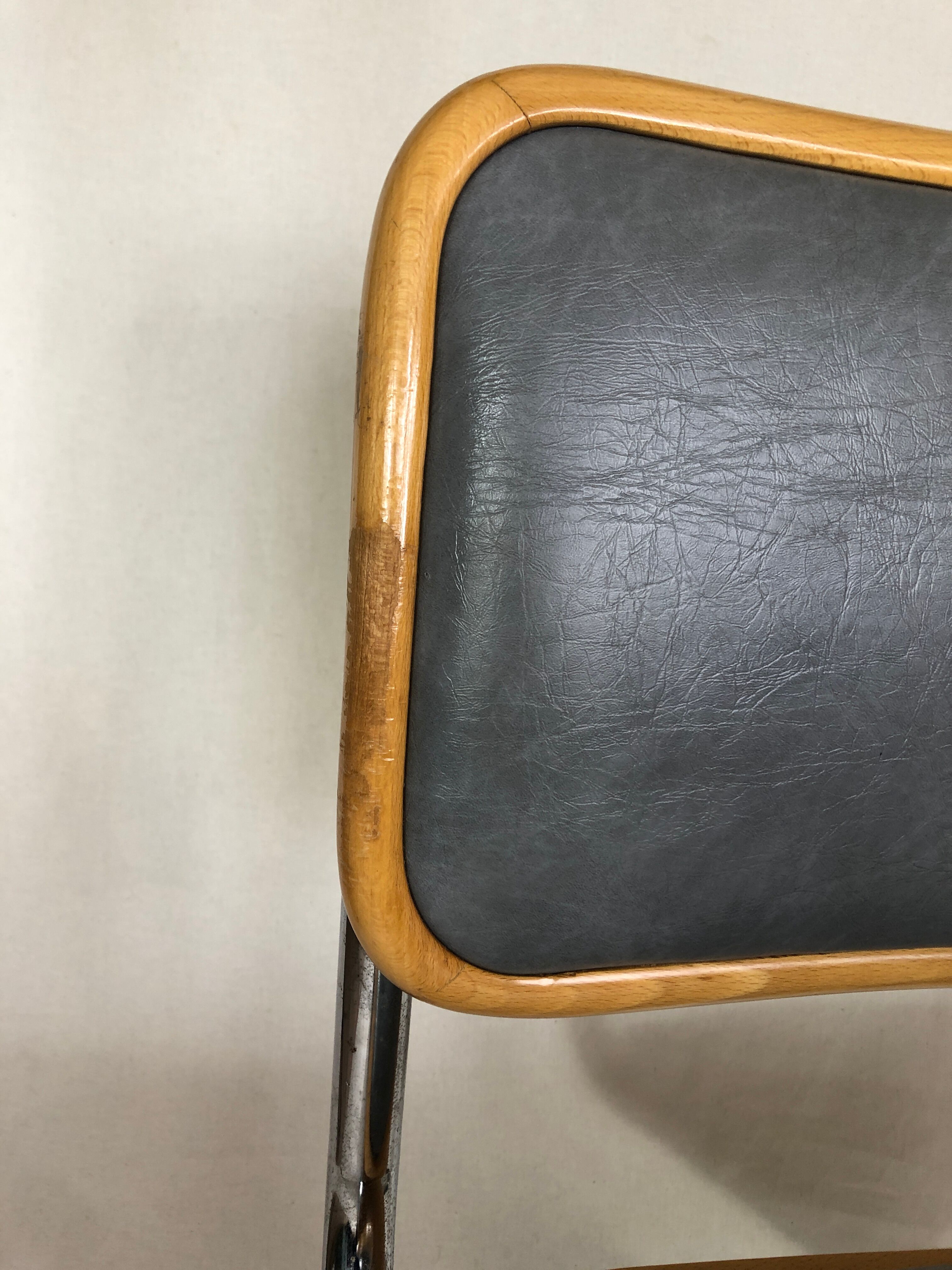 Pair of chairs b32 Marcel Breuer Made in Italy