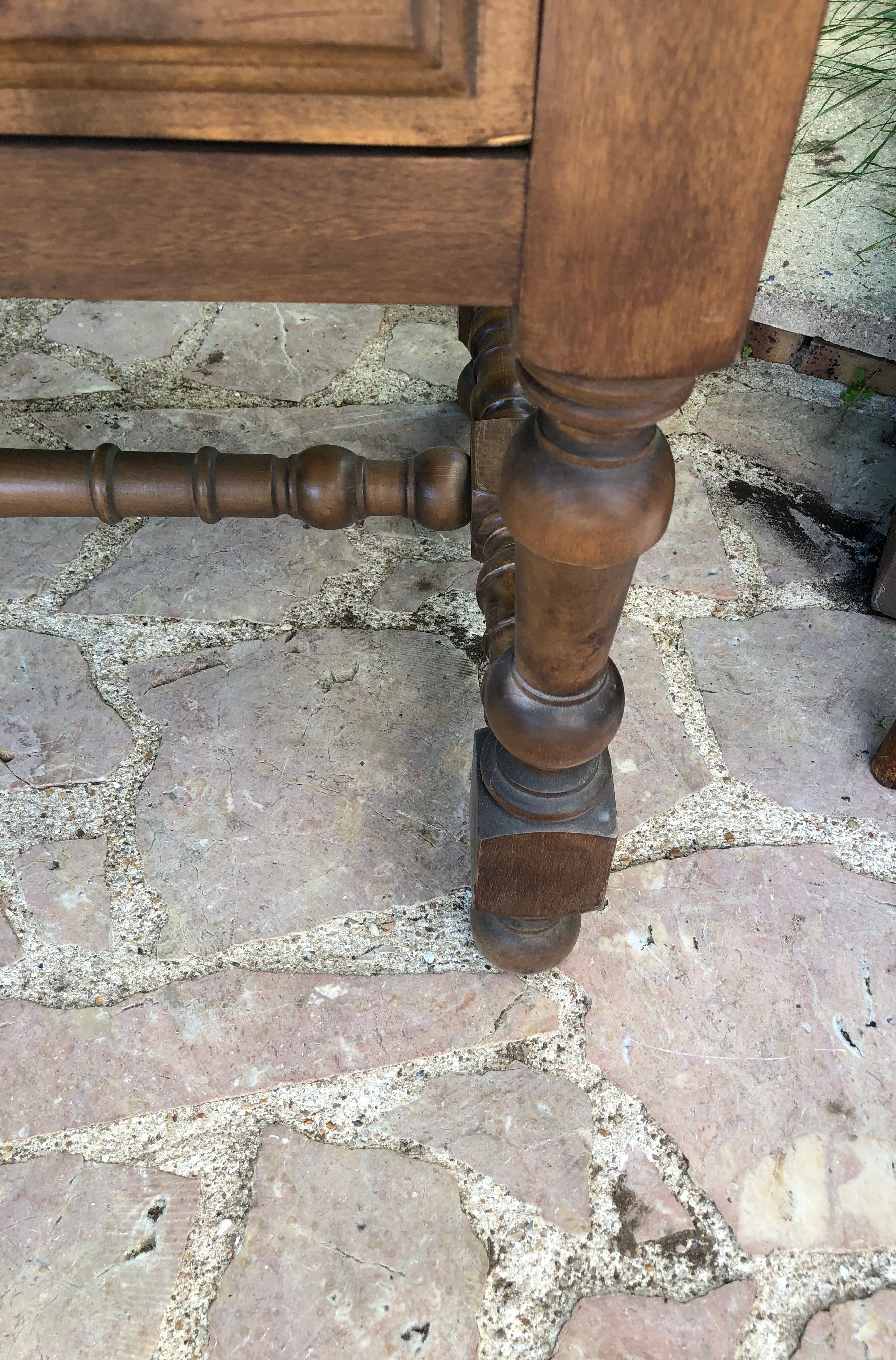 Bureau ancien