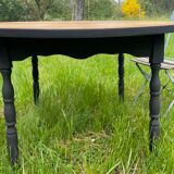 Table en bois ronde avec rallonge intégrée