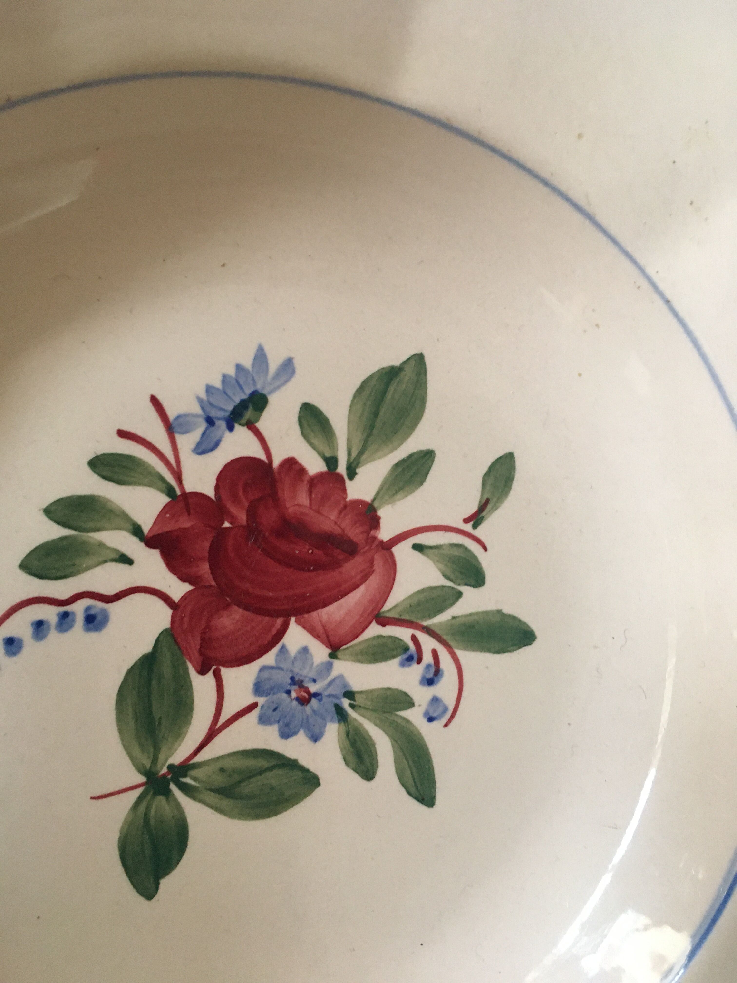 Old hollow plates matched in pink.