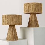 Raffia table lamp