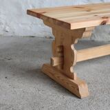 pine coffee table