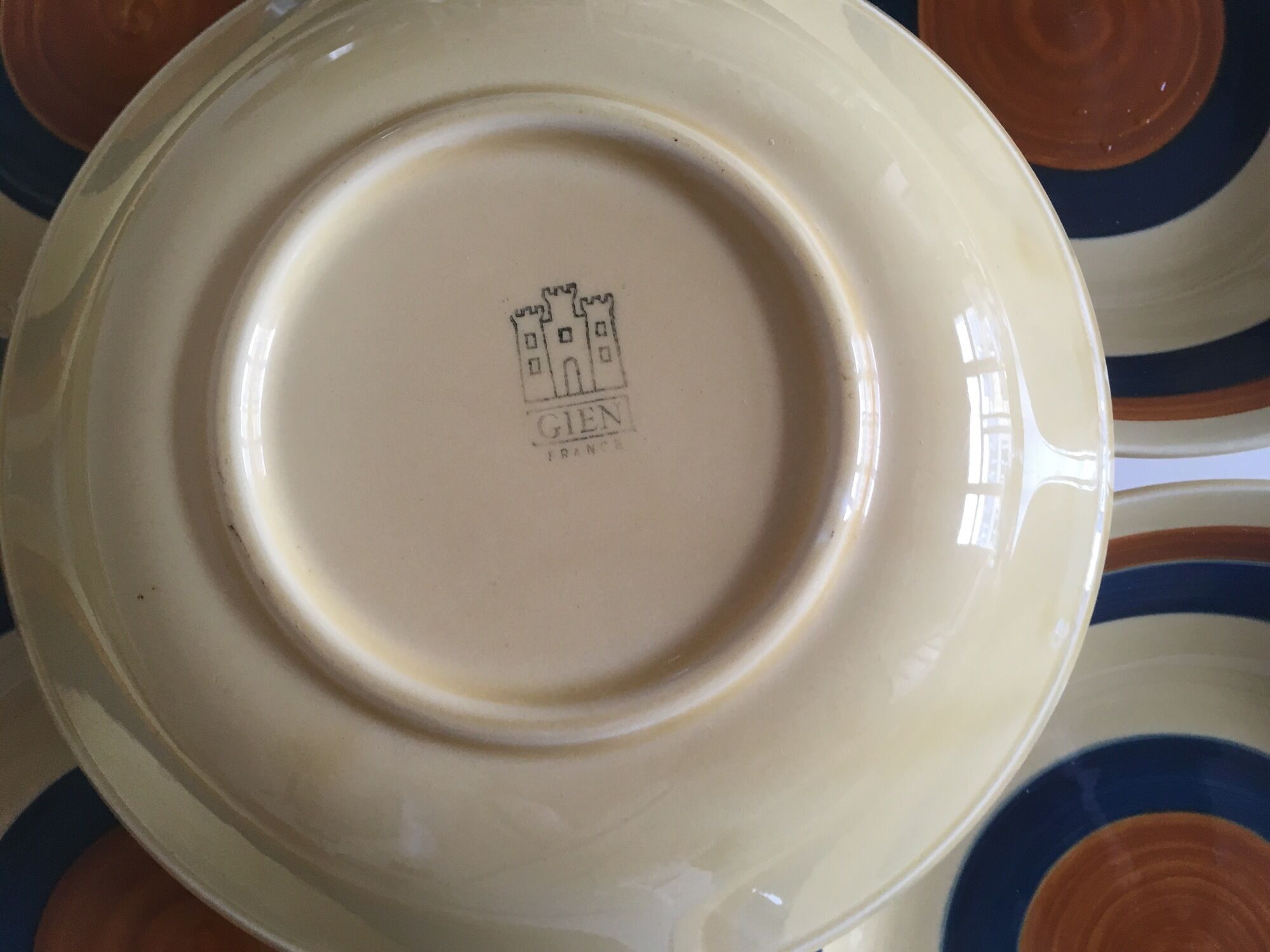 Set of 8 hollow plates cap faience gience of Gien 1970s