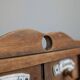 Cabinet à épices en bois rustique espagnol avec étiquettes en céramique, années 1930
