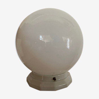 Table globe lamp