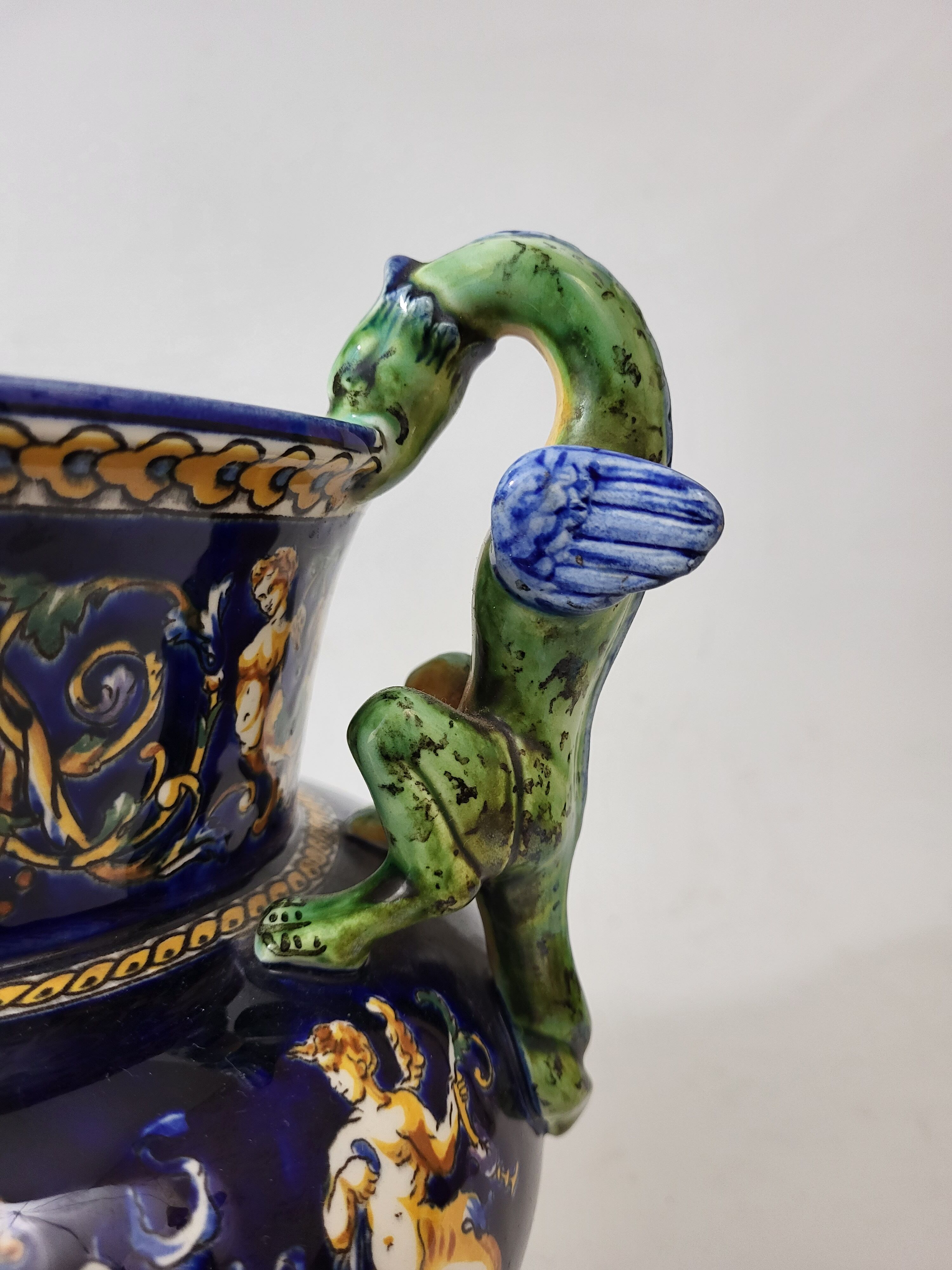 Medici shaped vase in gien earthenware