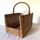 Panier à bûches en rotin tressé