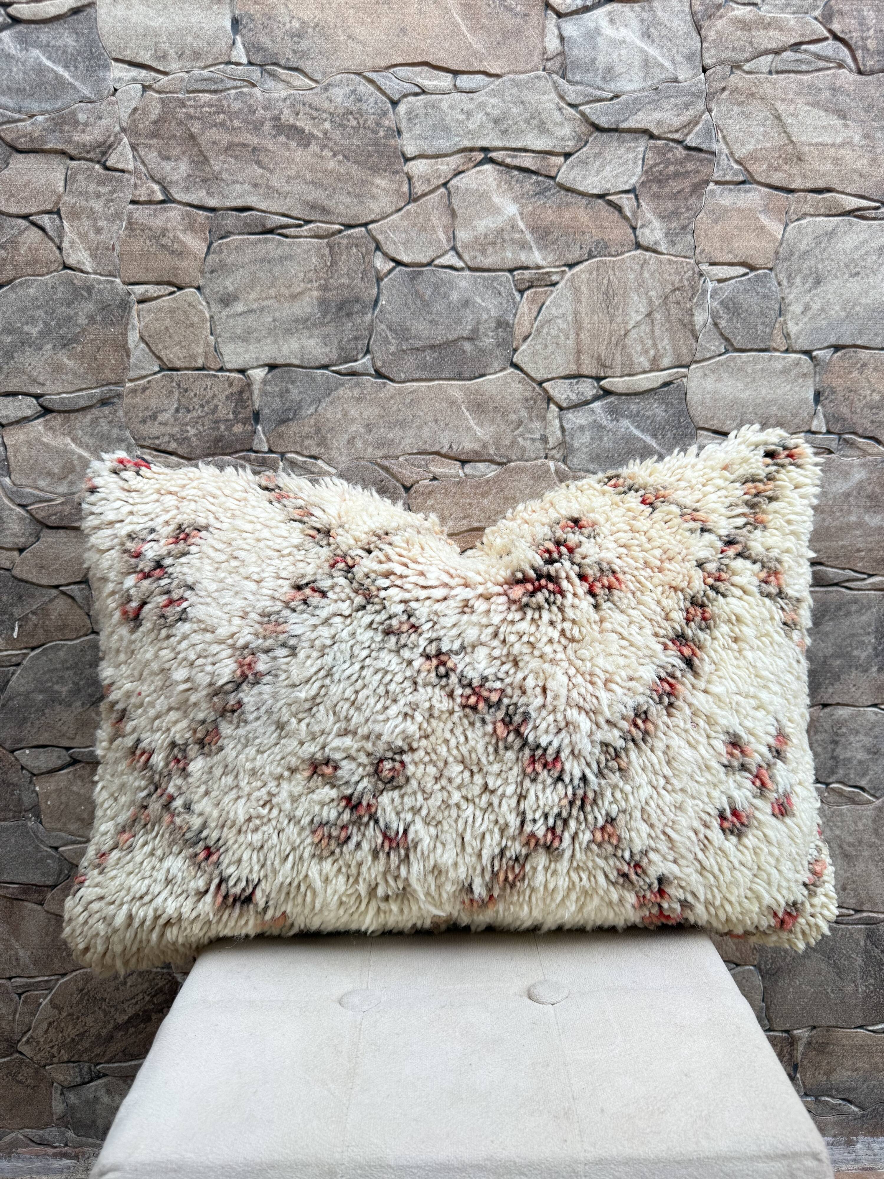 Vintage Berber wool cushion cover: Moroccan rug cushion,