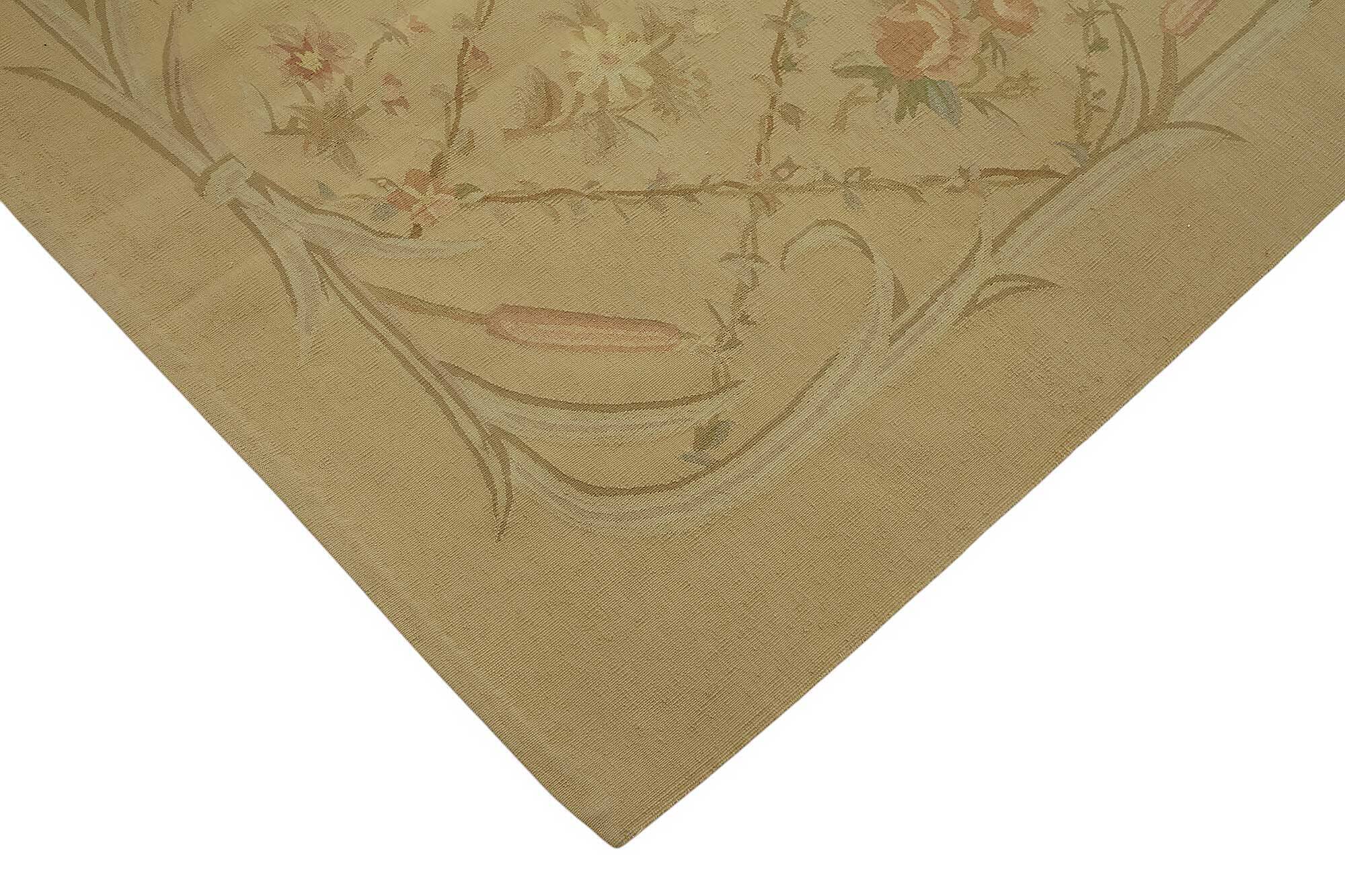 Handmade European Vintage Aubusson Kilim 272 cm x 360 cm