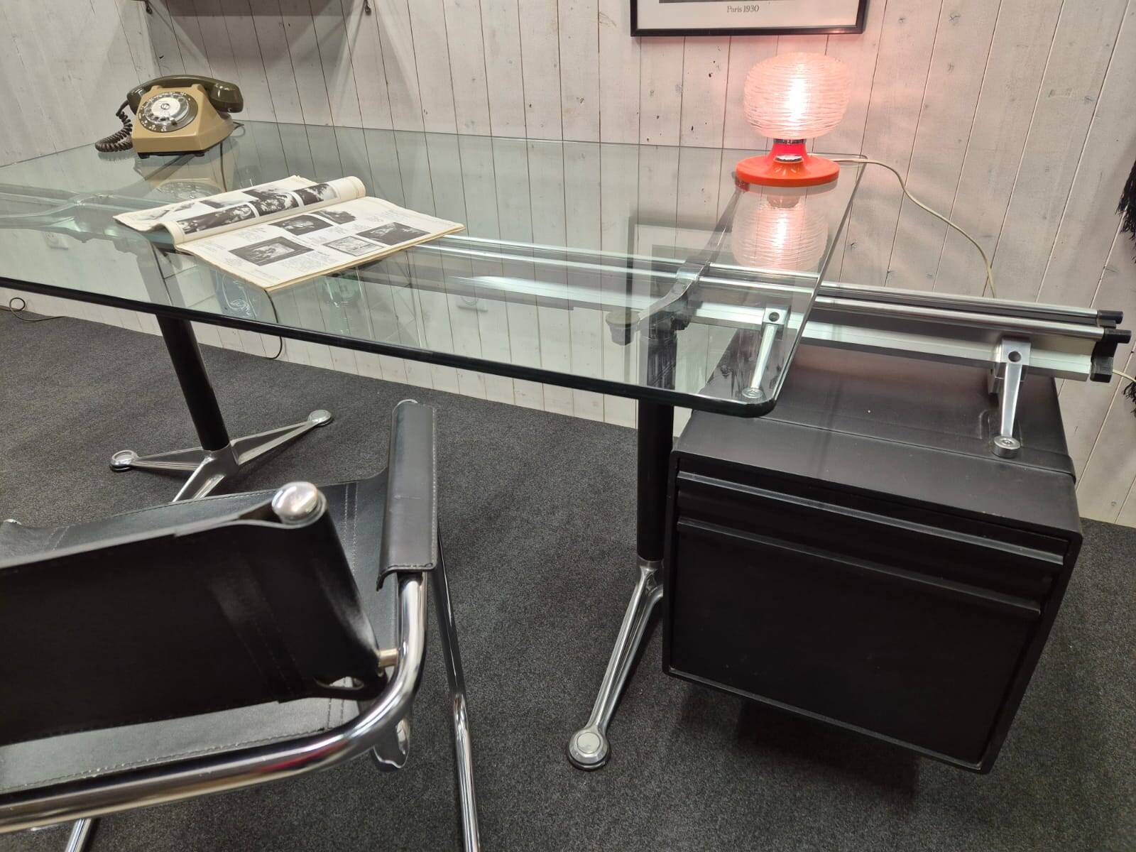 Bureau Herman Miller