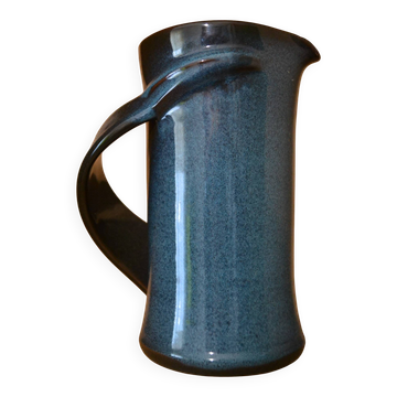 Pichet artisanal bleu