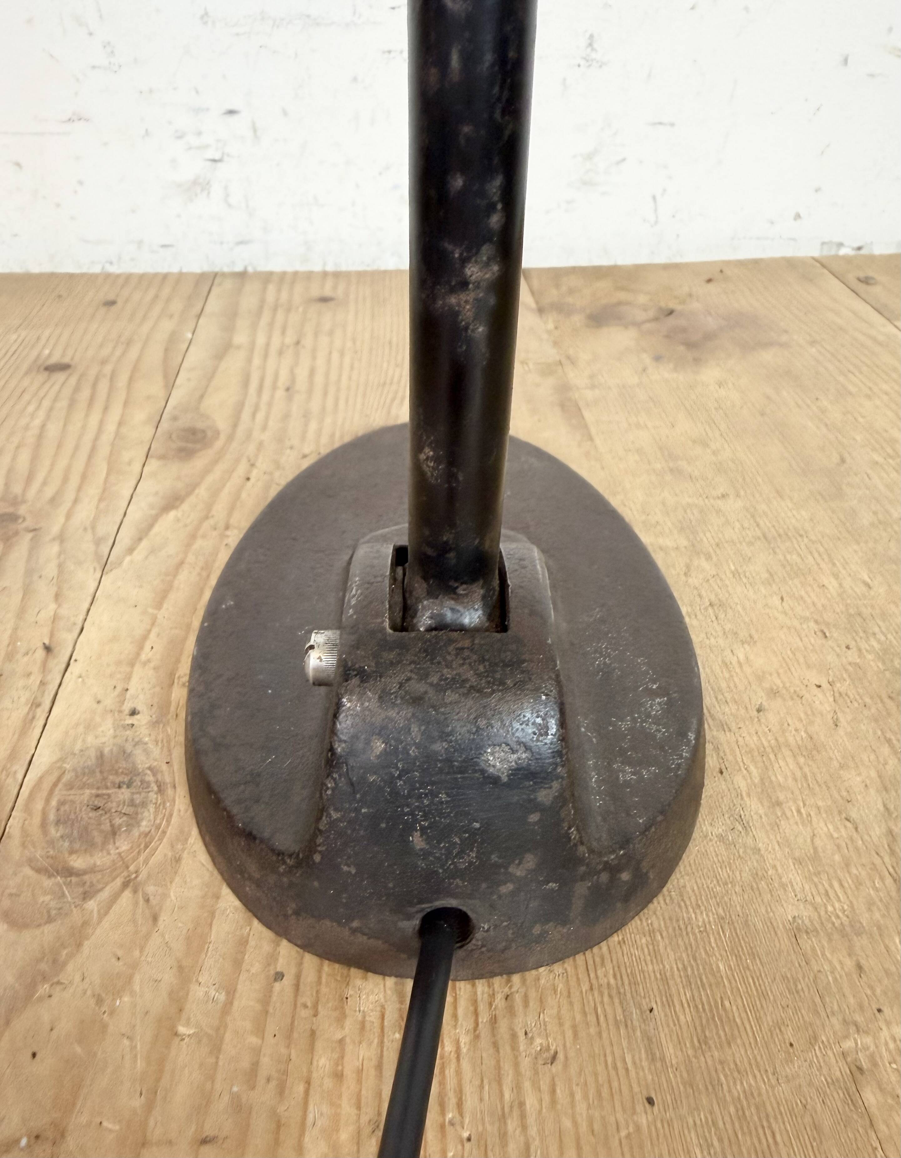 Industrial Black Enamel Bauhaus Desk Lamp, 1930s