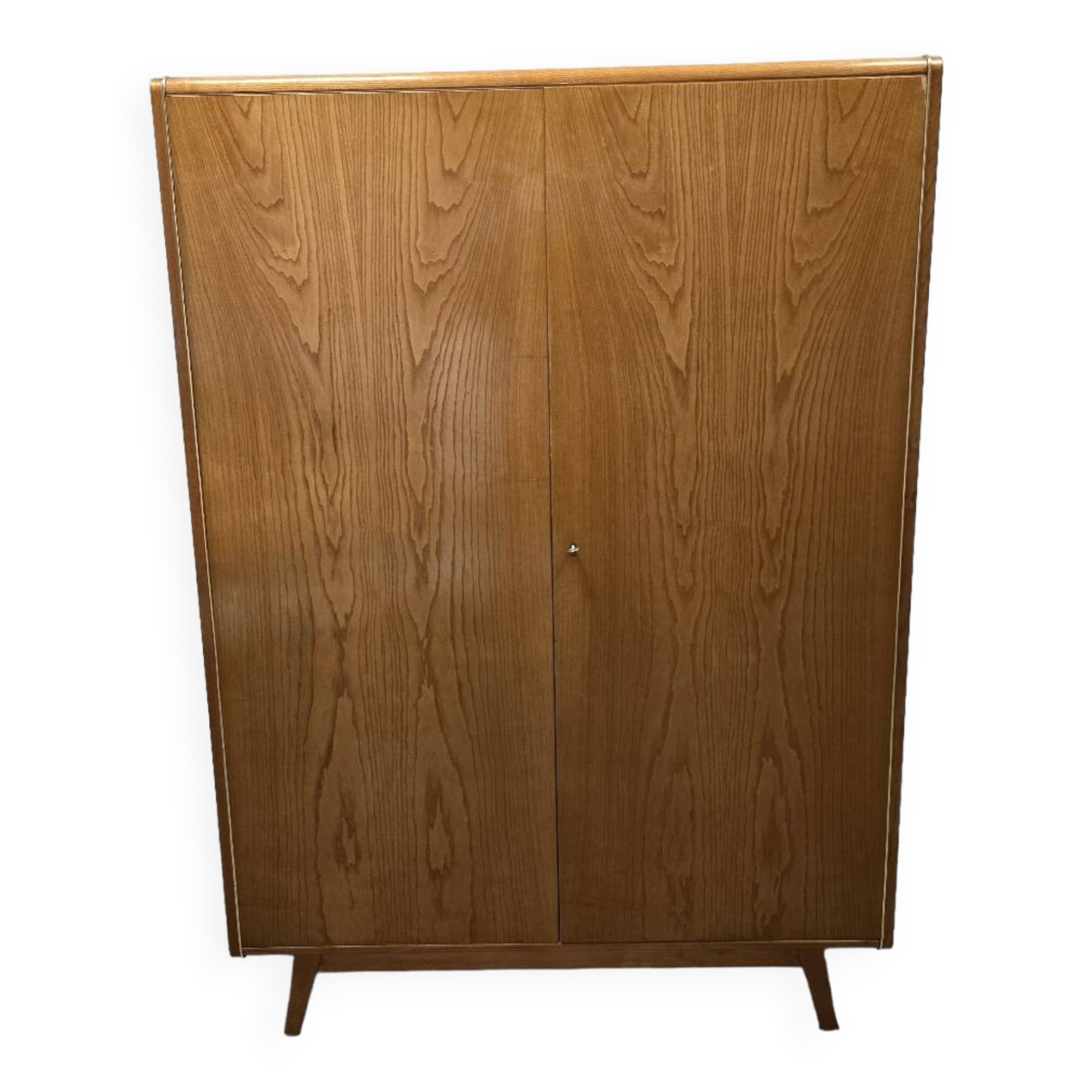 Wardrobe by B.Landsman