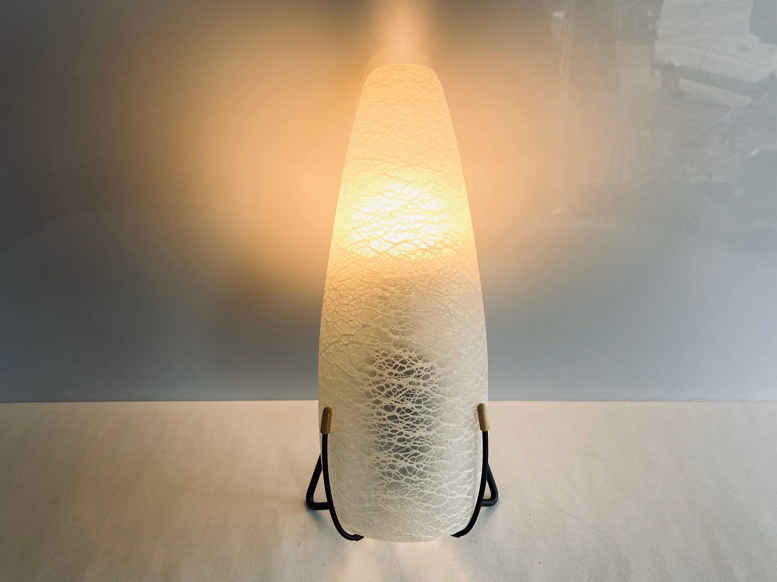 Lampe design Philips applique murale conçue par Louis Kalff