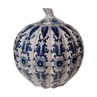 Chinese ginger porcelain pot blue and white