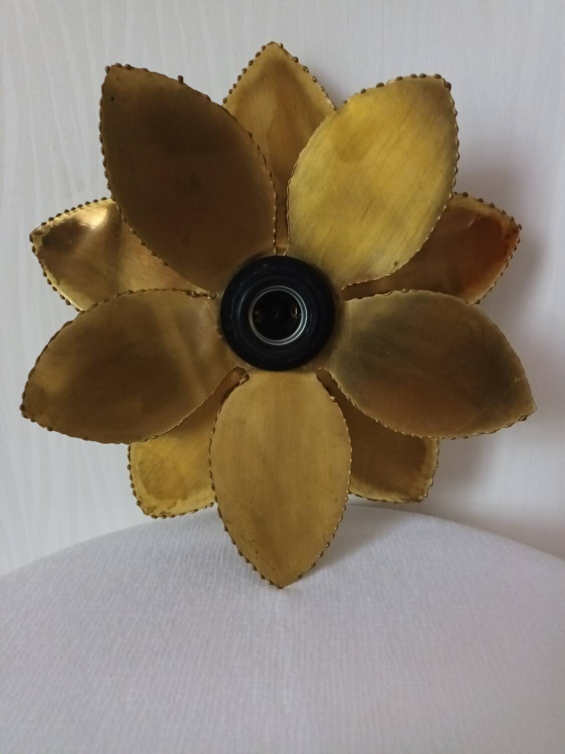 Brass flower wall sconce