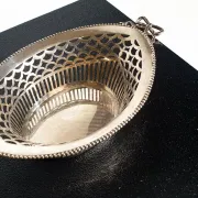 Silver bonbon basket with bows – Van Kempen, Begeer & Vos, 1934