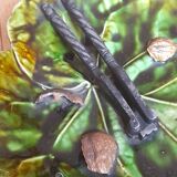 Barbotine dish walnut leaf Ernst Wahliss Turn-Wien Austria