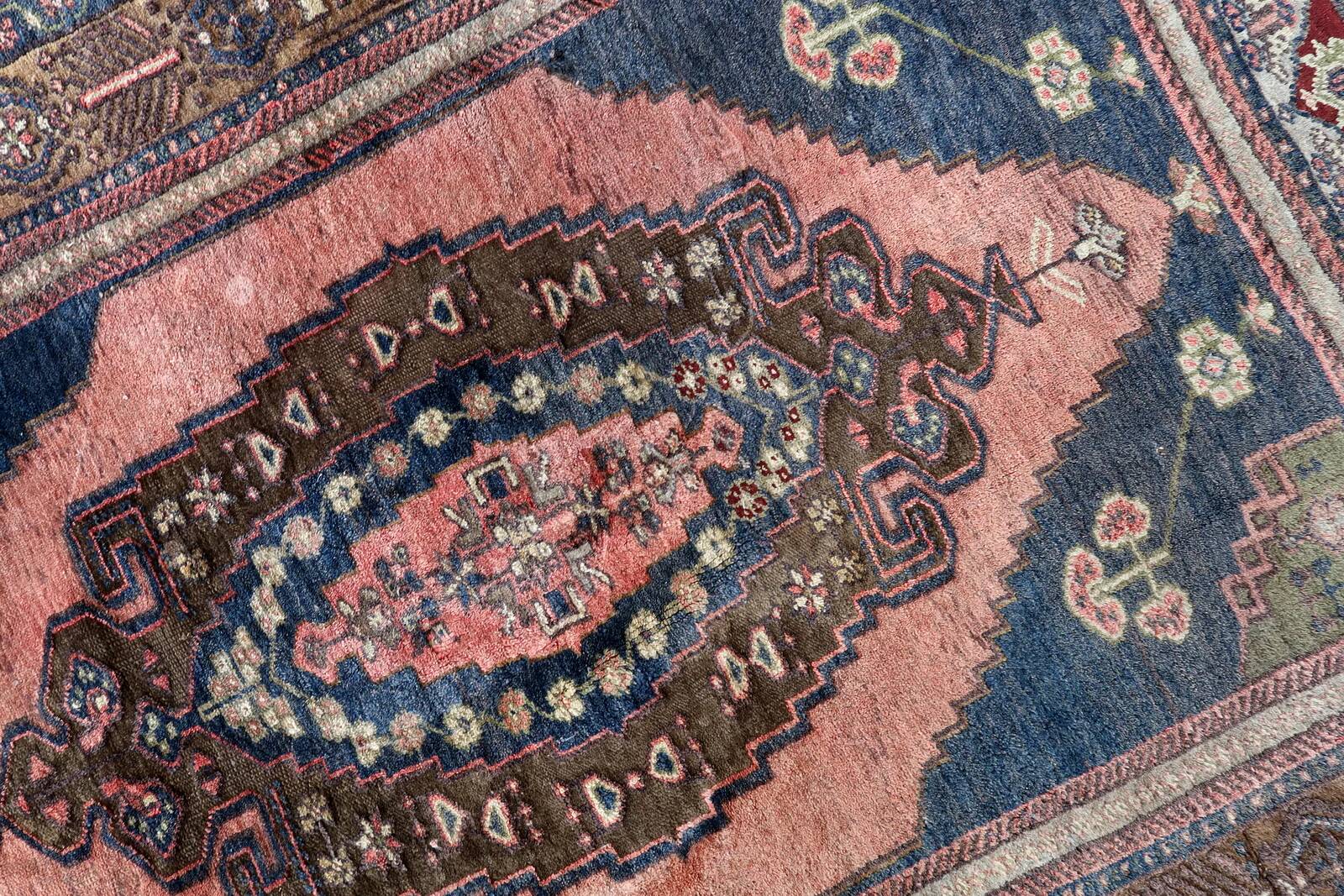 Tapis turc anatolien fait main, années 1970