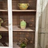 Buffet with 2 glass doors