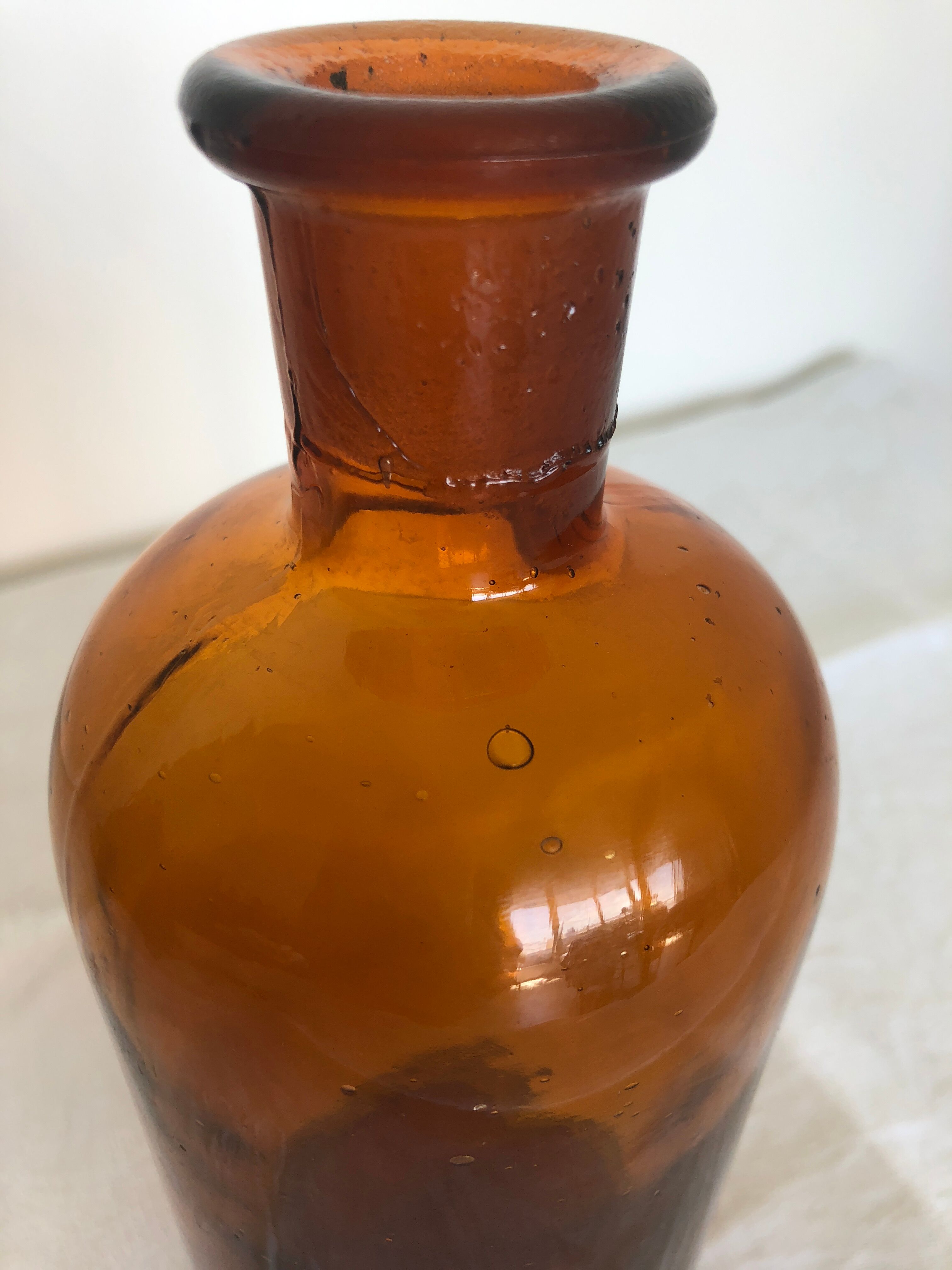 Amber glass bottle