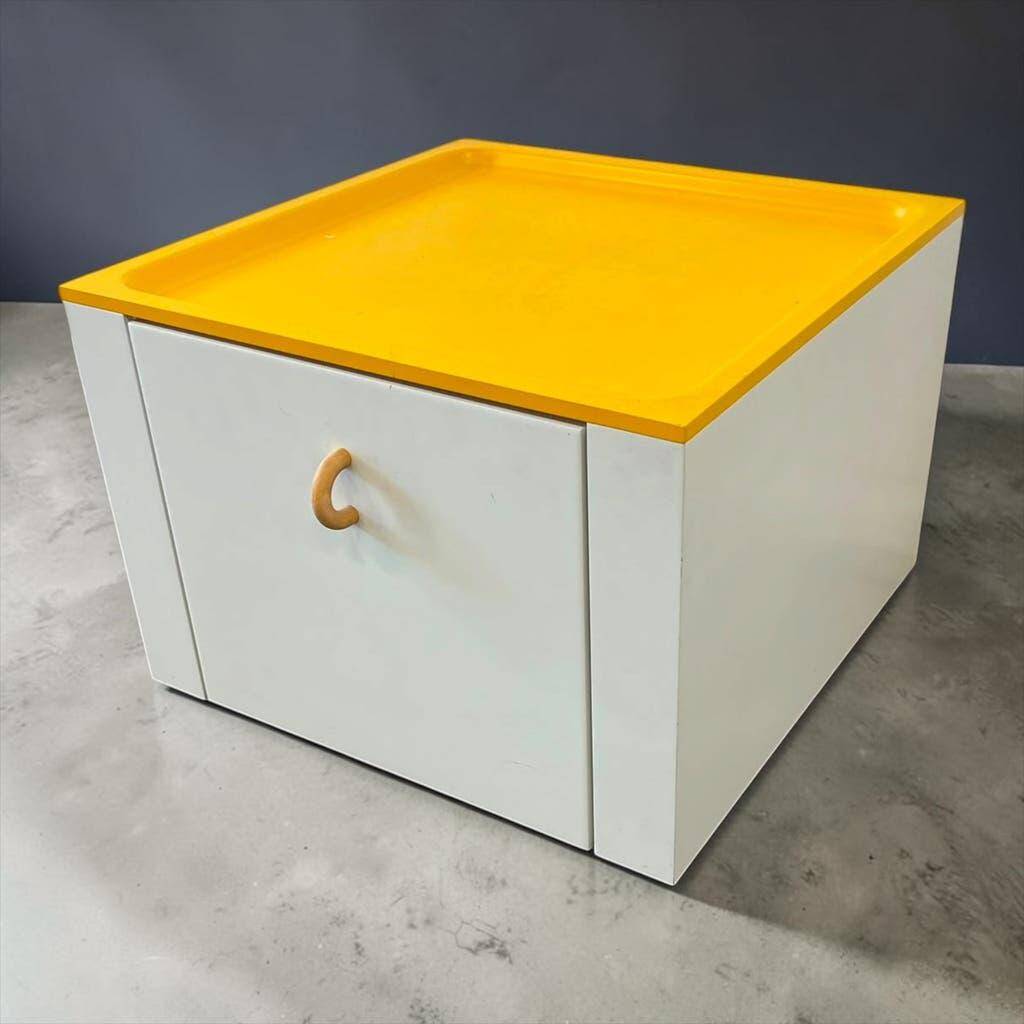 Side table/bar table/vintage yellow furniture on wheels