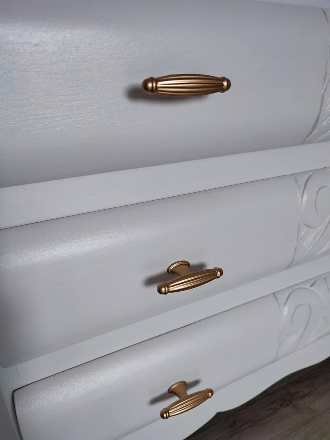 RESTORED CHEST OF DRAWERS WITH MARBLE PLATE