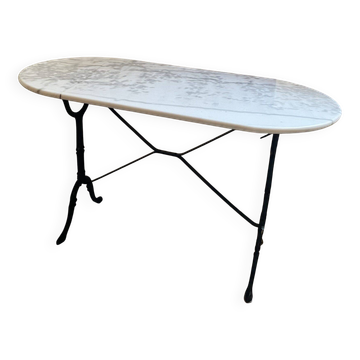 Table de bistrot en marbre
