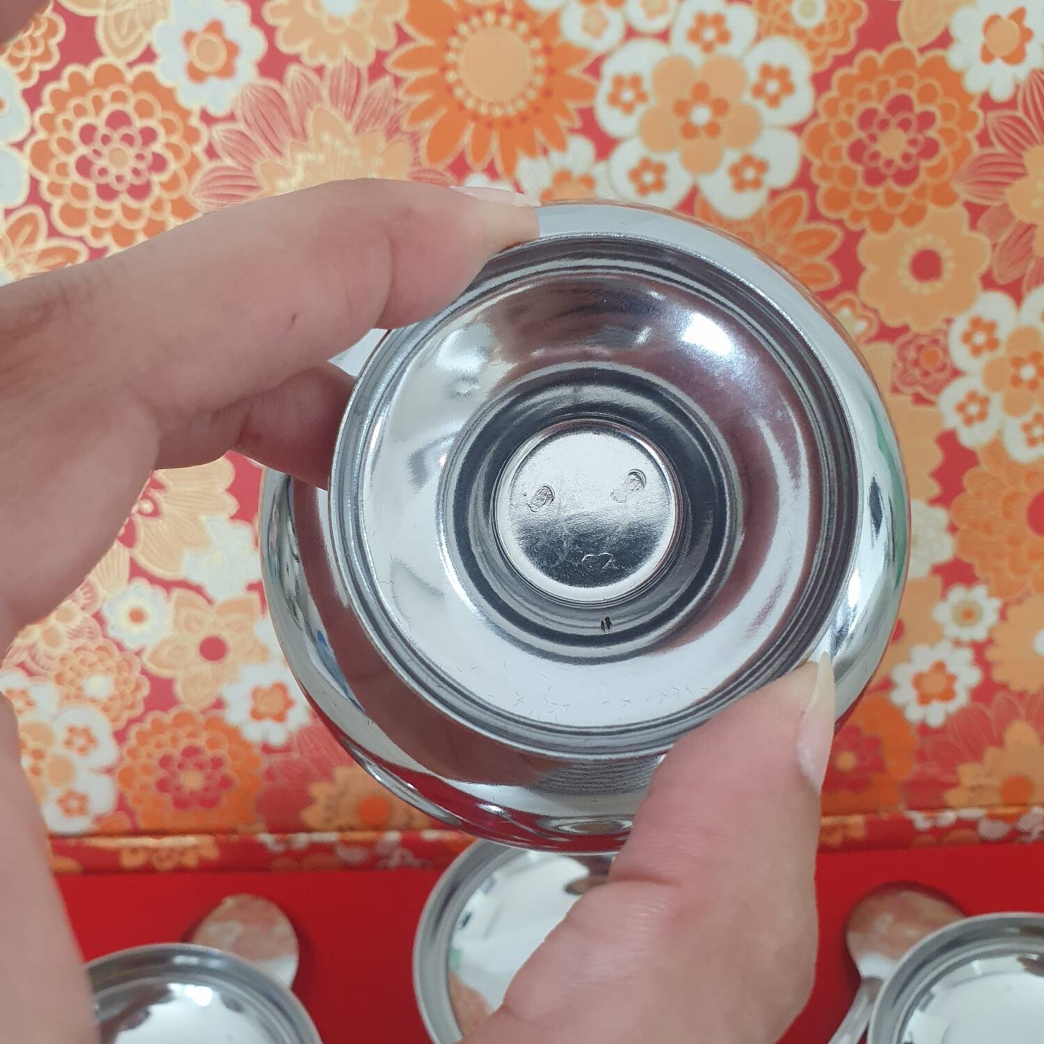 Set of 6 stainless steel 18/10 Uginox bowls