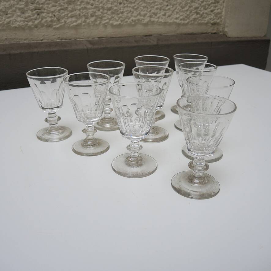 10 antique caton style crystal stemmed glasses h10 cm